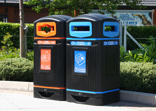 Glasdon Jubilee 110 litre outdoor recycling bins for paper and plastics