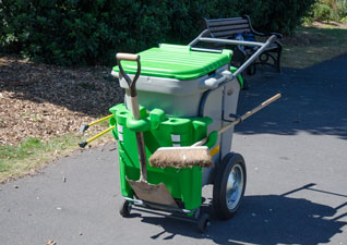 Space-Liner™ single compartment litter collection cart for parks