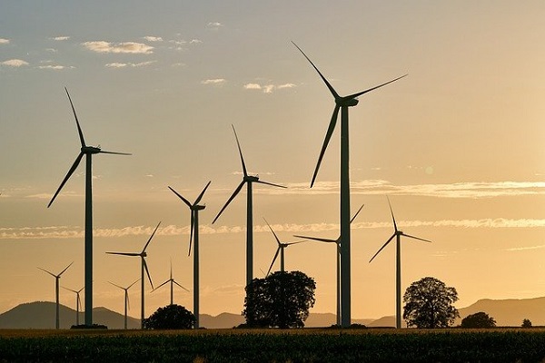Wind turbines creating sustainable energy