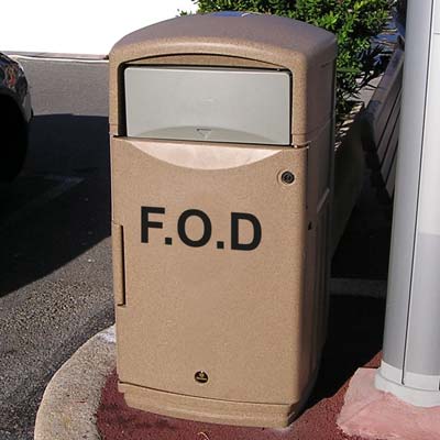 FOD 100 bin with flap in sandstone